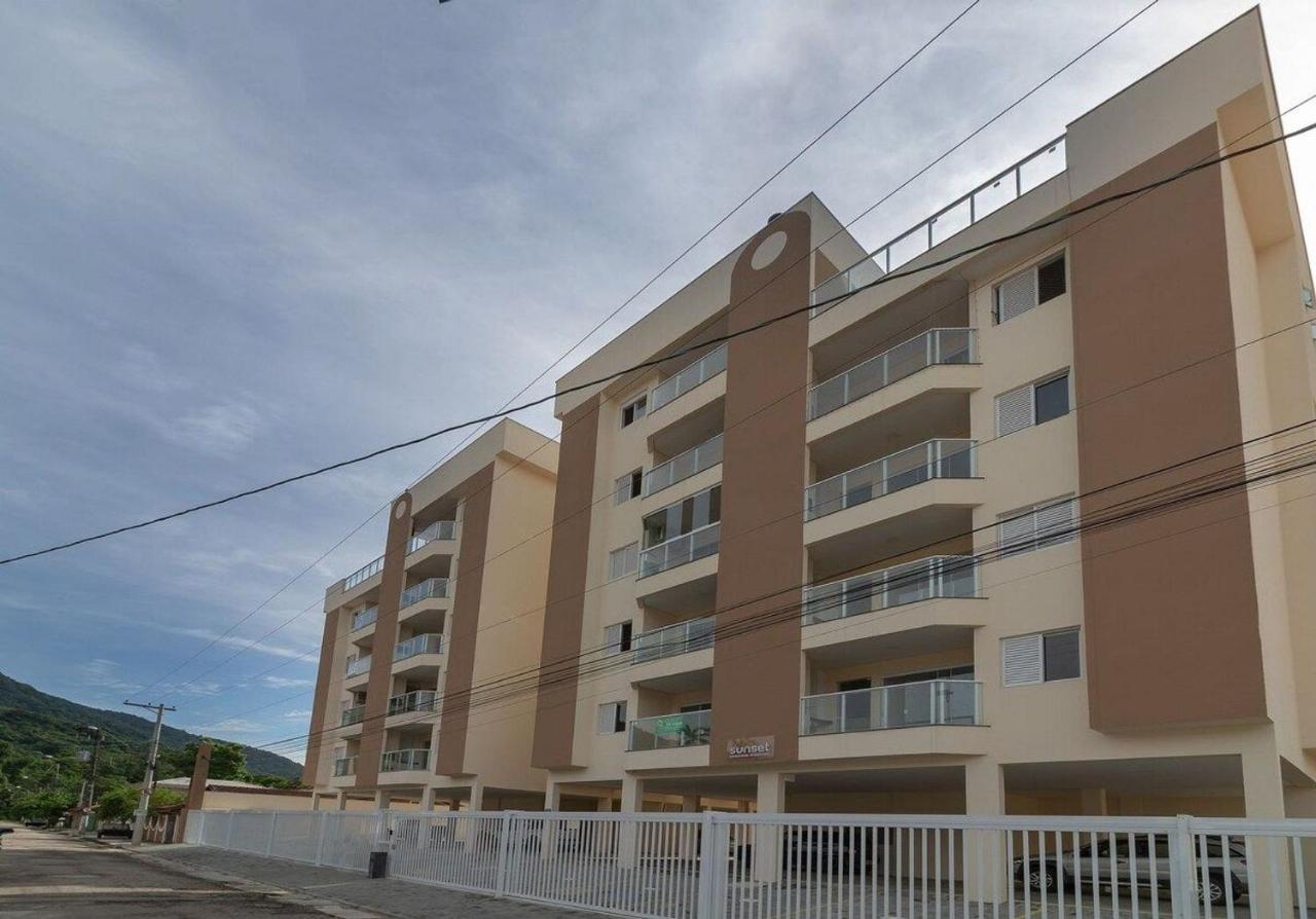 Apto Excelente C/Ar, Varanda Gourmet E Piscina Ubatuba Dış mekan fotoğraf